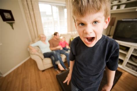8 Señales De Qué Indican Que Tu Hijo O Hija Es Malcriado Imagenes
