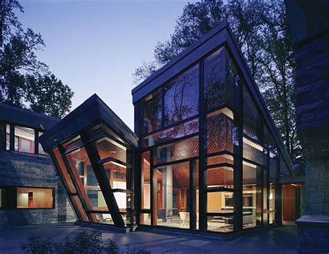 modern glass house design from david jameson architect viahouse