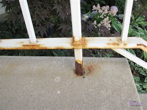 Spray Painting A Metal Railing Krylon Rust Protector Metal Railings