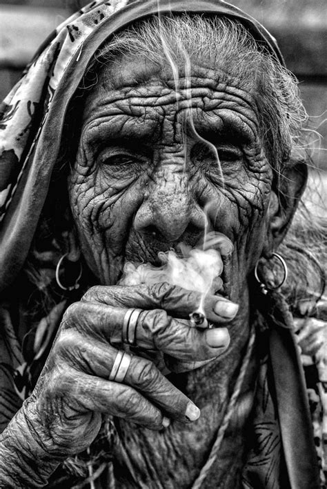 Old Woman Smoking Old Man Portrait Male Portrait Old Granny Scary Wallpaper People Of