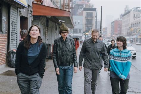 How The Breeders Finally Learned To Get Along The New York Times