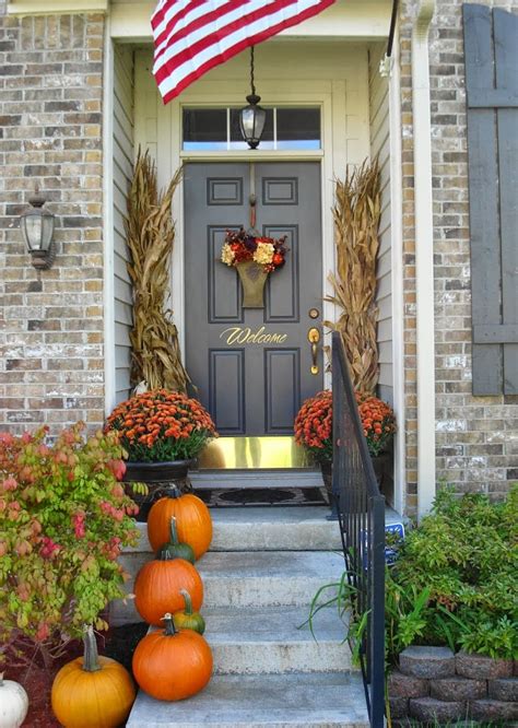 If that space has been woefully. 14 Fall and Halloween Porch Decor Ideas - Embellishmints
