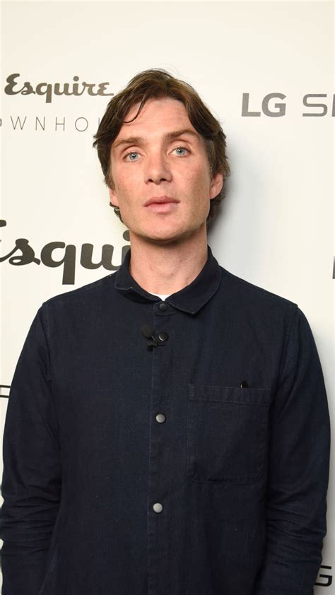 He rose to prominence with his sublime performances it was the film adaptation of 'disco pigs' that won cillian murphy his first award, the. Cillian Murphy Gave Up Vegetarianism After 15 Years For ...