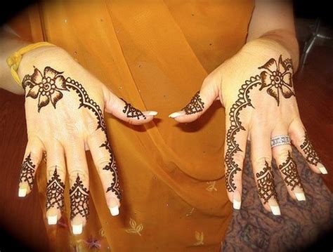 Get the latest home decor inspiration and news from the editors of house beautiful magazine. Mehndi Designs For Hands : Simple and Beautiful Mehndi Designs For Hands