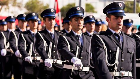 Pmyo'lar için yks sınav sonucuna göre, 2 bin 500 polis alımı yapılacak. YKS polislik başvuru nasıl yapılır? PMYO taban puanları ve ...