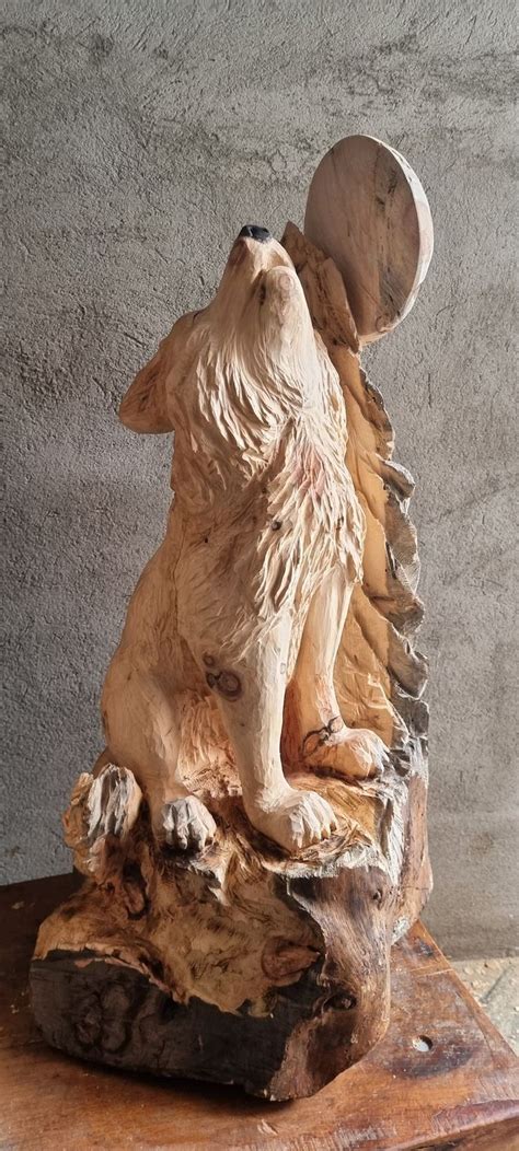 Lupo Che Ulula Howling Wolf Carved Sculpture Lupo Che Ulula