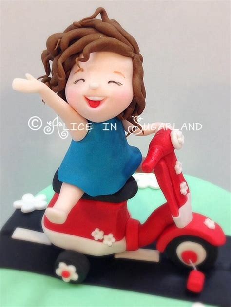 Vintage Tricycle Baby Decorated Cake By Chicca Derrico Cakesdecor
