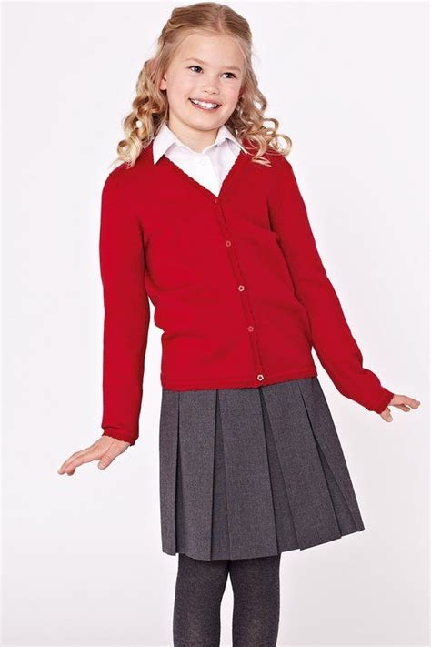 Épinglé Sur School Uniforms