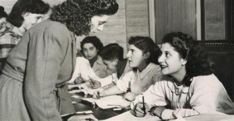 Notigape 64 Años De La Participación De Las Mujeres En Nuestro País