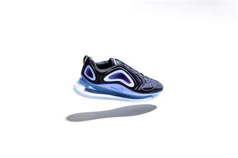 Available Now Nike Air Max 720 Obsidianroyal Pulse Feature