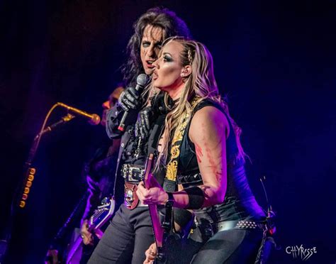 Alice Cooper And Nita Strauss Photo By Chyrisse Vtf6231 2 Rock At Night