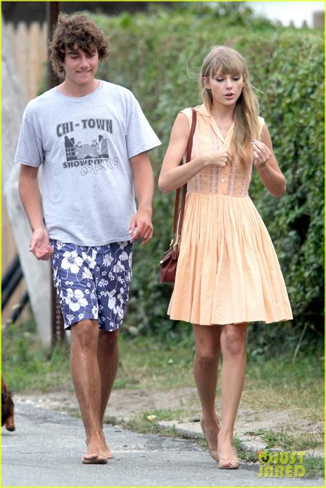 Taylor Swift Conor Kennedy Romantic Weekend Pics Photo