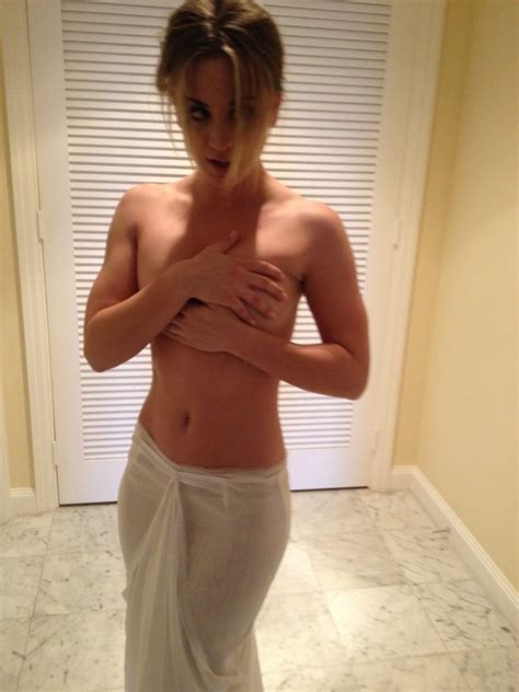 Kaley Cuoco Nude Selfies Released Photos Thotflix My XXX Hot Girl