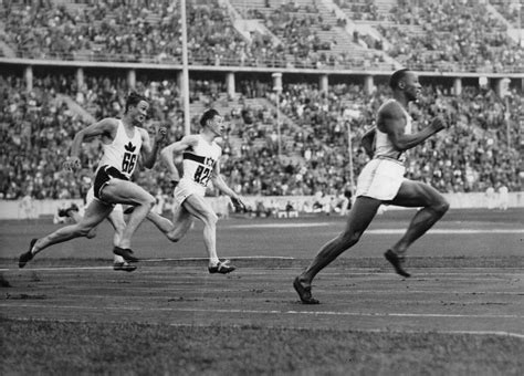 Historic Photos Show Jesse Owens Smashing World Records At Hitlers 1936 Olympics