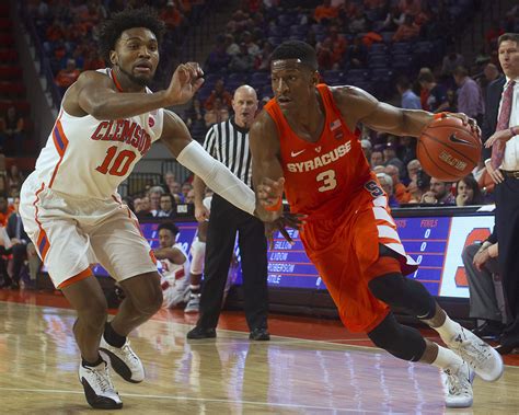 Clemson Basketball Late Three Pointer Lifts Syracuse Over The Tigers