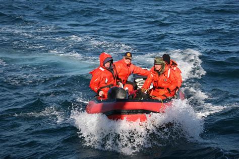 Free Picture Rescue Team Boat
