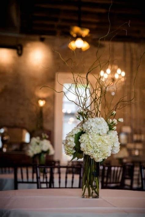 Add Glamour Your Big Day With These Elegant Rustic Fall