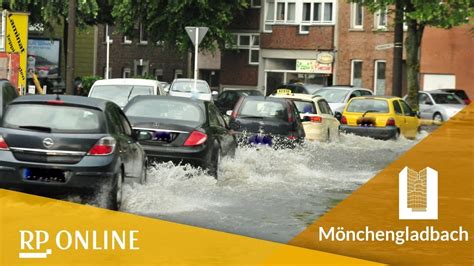 Nach dem hochsommer folgen die unwetter. Heftiges Unwetter überflutet Mönchengladbach - YouTube