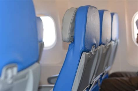 Man Asks If He Was Wrong To Charge Obese Plane Passenger For Taking Up Space Ladbible