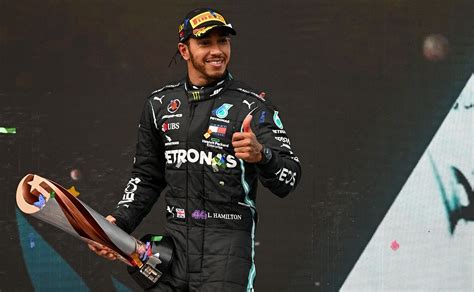 Hamilton Wins Turkish Grand Prix To Grab Record Equaling Th Title Daily Sabah