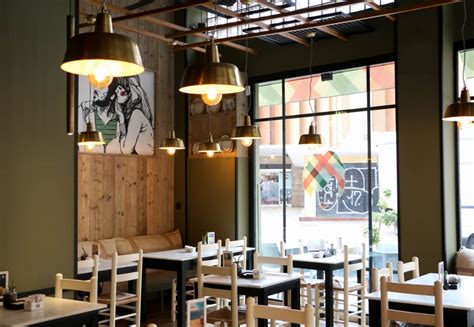 Entrantes, platos principales, postres, bebidas y menús especiales. Restaurantes Cena Gastronómica | Cerveza Turia