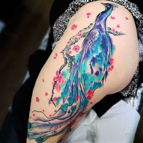 Peacock feather tattoo meaning while geometric and abstract tattoos might be trendy, these designs simply can't compete when compared to artwork inspired by nature. Top 50 Best Peacock Tattoos - 2020 Inspiration Guide