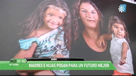 Madres E Hijas Gitanas De Jaén Posan Para Un Futuro Mejor Youtube