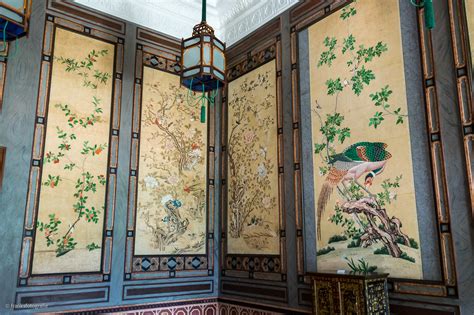 Sie durchqueren den burggarten links um das schloss von schwerin nach wickendorf über den paulsdamm, verbindung zwischen schweriner innen. Die Innenräume von Schloss Wörlitz - die Schlossetage mit ...