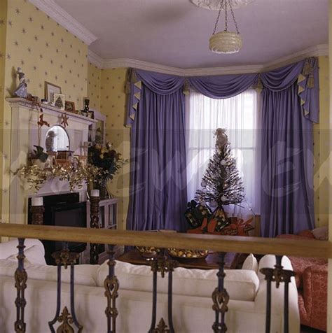 This home was built in 2000, but definitely had a very 90's vibe to it. 90s living room | Home decor, Decor, Interior