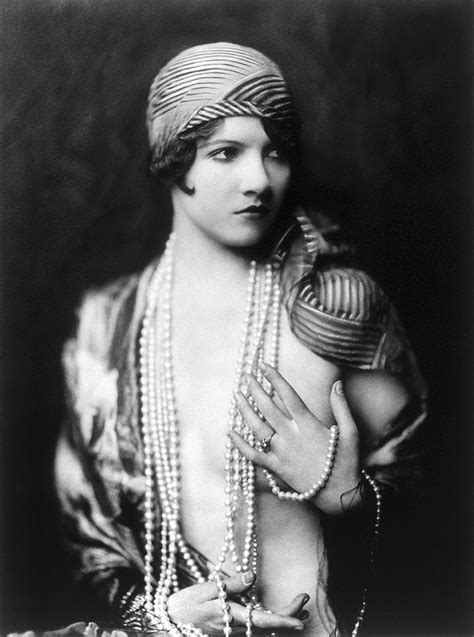 Beautiful Portrait Photos Of Ziegfeld Follies Showgirls From The