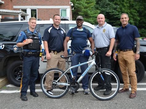 Paramus Cops Donate New Bike To Man After Old One Stolen Paramus Nj