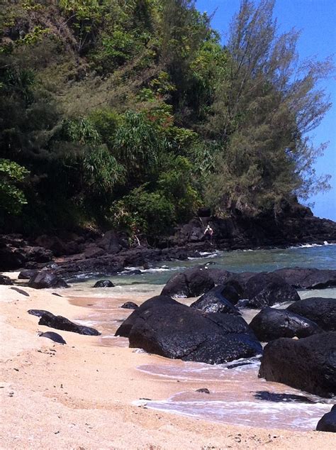 A Hidden Gem Of A Beach Sealodge Beach In Princeville Kauai Kauai