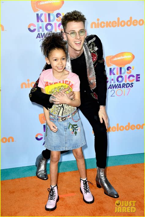 Maybe you would like to learn more about one of these? Machine Gun Kelly Brings Daughter Casie to the KCAs ...