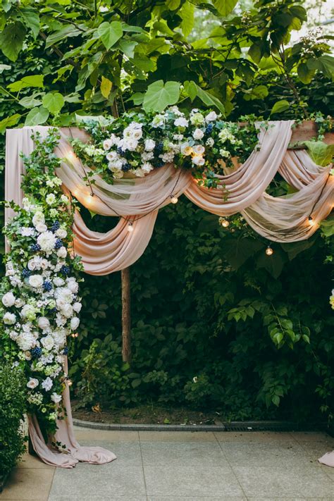 14 Unique Wedding Ceremony Arches For Outdoor Weddings