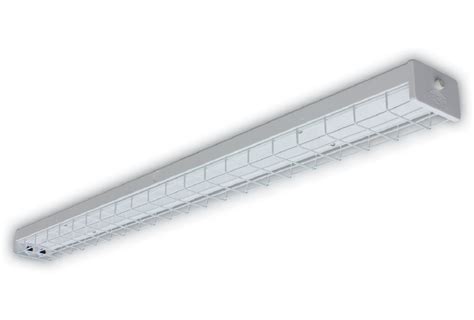Indor /outdoor electrical lightings & control gear accessories, street lantern, floodlight, industrial highbay fiting, fluorescent batten fitting, mirror louvre luminaires, fluorescent & ballast, emergency light. Batten Series - P C O