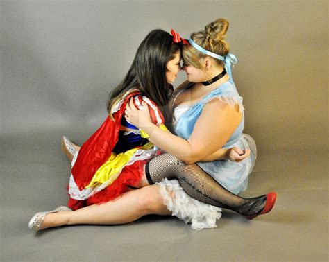 Snow White And Cinderella In Love By Vpoolephotos On Deviantart