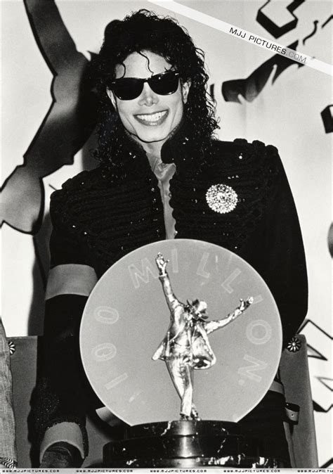 Cbs Records Top Selling Artist Of The Decade Michael Jackson Photo