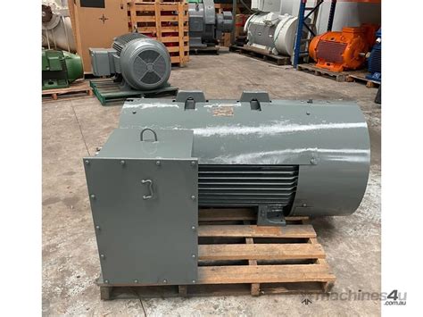 Used Toshiba 250 Kw 340 Hp 6 Pole 985 Rpm 415v Foot Mount D315ll Frame