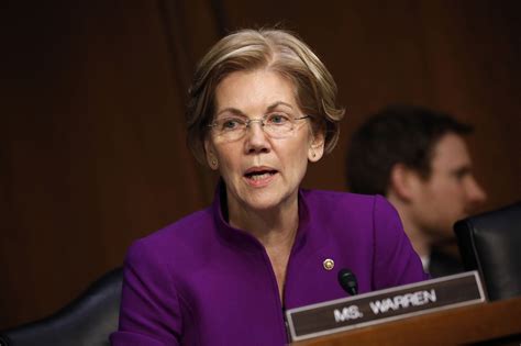 Elizabeth Warren Lays Out Plan To Hold Health Insurers Accountable
