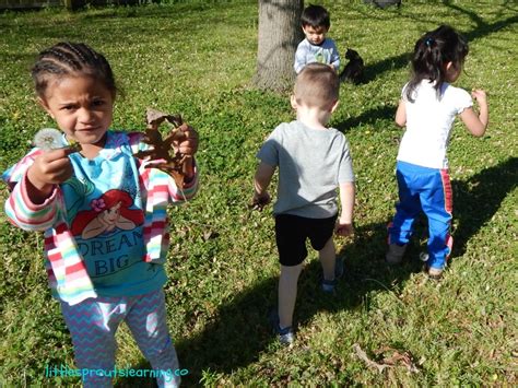 Whether its a local tennis camp, sports leagues, arts and crafts events, there is no shortage of summer activities and kid entertainment that you can fill each summer day with. 101 Summer Activities for Kids