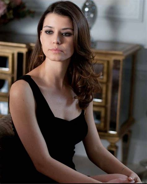 Beren Saat Turkish Women Beautiful Turkish Beauty Hottest Celebrities