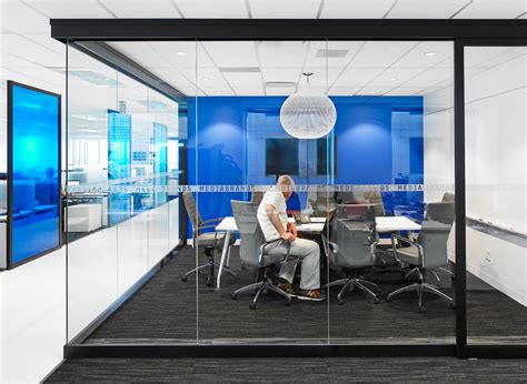 Inside Mediabrands New Toronto Office Canada Corporate Office Design