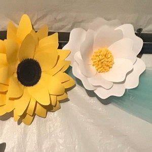 Free Free 237 Sunflower Garland Svg SVG PNG EPS DXF File