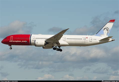 G Ckwe Norwegian Air Uk Boeing 787 9 Dreamliner Photo By Aldo Bidini