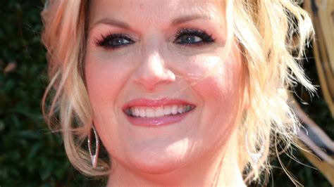 Trisha Yearwood Wants Fans To Cook With Her Heres How