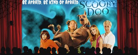 Fałszywe potwory i mnóstwo słodyczy halloween to raj dla chodzących od drzwi do drzwi, wiecznie głodnych żarłoków. Halloween Family Movie Night - Scooby Doo