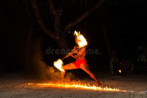 Polynesian Fire Dancer Editorial Stock Image Image Of Dusk 43762724