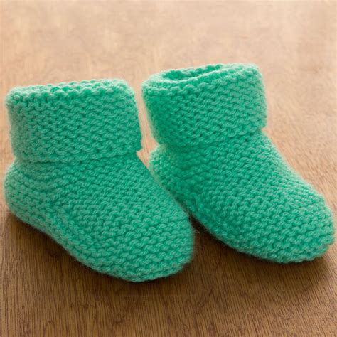 Free Newborn Baby Layette Knitting Patterns