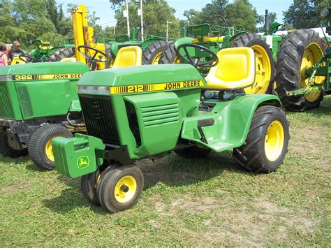 John Deere Tricycle 214 Garden Tractor John Deere Equipment Farm