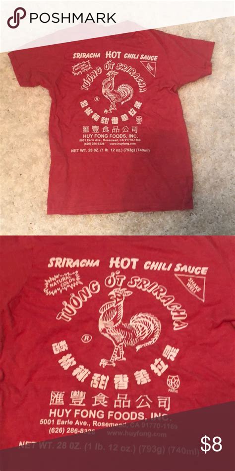 Sriracha Graphic Tee Graphic Tees Tees Urban Outfitters Tops